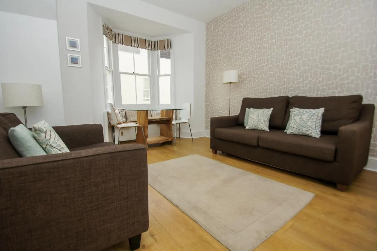 Marine Cottage - Parking - By Brighton Holiday Lets location